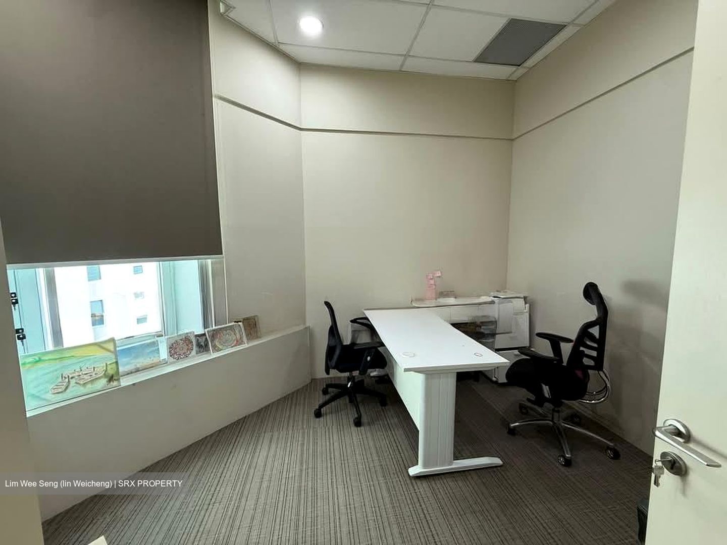 The Octagon (D1), Office #558225911